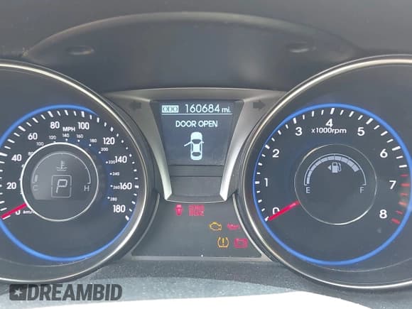 ✅ 2014 Hyundai Genesis Coupe Ultimate • VIN: KMHHU6KJ9EU114557 • Lot: 42372324. Wystawiony na IAAI z przebiegiem 160 684 mil. Bezpłatny archiwum sprzedaży aukcyjnych z USA i szczegółowy raport historii pojazdu na DreamBid. Zdjęcie 7.