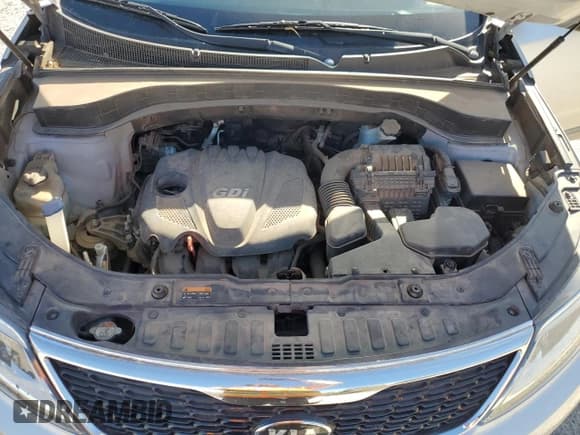 ✅ 2014 Kia Sorento LX • VIN: 5XYKT3A60EG539465 • Lot: 92110925. Listed on Copart with 113,645 mi. Free auction sales archive from the USA and detailed vehicle history report at DreamBid. Image 12.