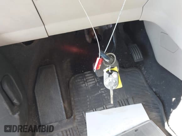 ✅ 2017 Ford Escape SE • VIN: 1FMCU0G95HUA38393 • Lot: 43607284. Listed on IAAI with 91,833 mi. Free auction sales archive from the USA and detailed vehicle history report at DreamBid. Image 11.