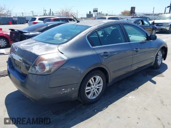 ✅ 2010 Nissan Altima Hybrid • VIN: 1N4CL2AP6AC111802 • Lot: 42228601. Wystawiony na IAAI z przebiegiem 284 487 mil. Bezpłatny archiwum sprzedaży aukcyjnych z USA i szczegółowy raport historii pojazdu na DreamBid. Zdjęcie 4.