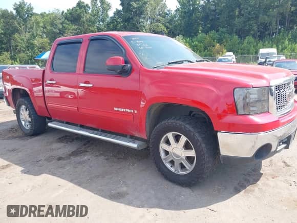 2007 GMC Sierra 1500 SLT с VIN 2GTEC13J671613360, выставлен на аукционе IAAI как лот 42958299 с пробегом 335 836 миль миль и . История ставок и продаж доступна на DreamBid. Изображение 1.