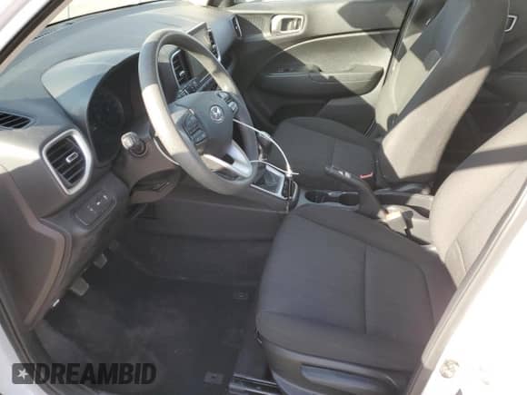 2020 Hyundai Venue SE с VIN KMHRB8A32LU031929, выставлен на аукционе Copart как лот 84714794 с пробегом 30 026 миль миль и Чистый • Clean title. История ставок и продаж доступна на DreamBid. Изображение 7.