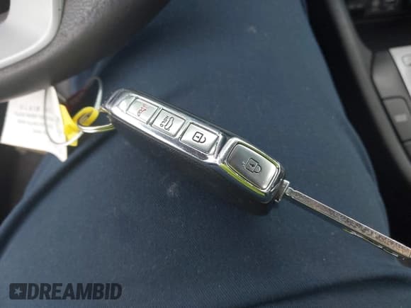 ✅ 2019 Kia Forte LXS • VIN: 3KPF24AD6KE041448 • Lot: 42035571. Listed on IAAI with 128,536 mi. Free auction sales archive from the USA and detailed vehicle history report at DreamBid. Image 11.