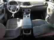 2021 Chevrolet Blazer LT z VIN 3GNKBHRS1MS542803, wystawiony jako Copart lot #46028514 z przebiegiem 69 657 mil mil oraz . Historia ofert i sprzedaży dostępna na DreamBid. Obrazek 8.