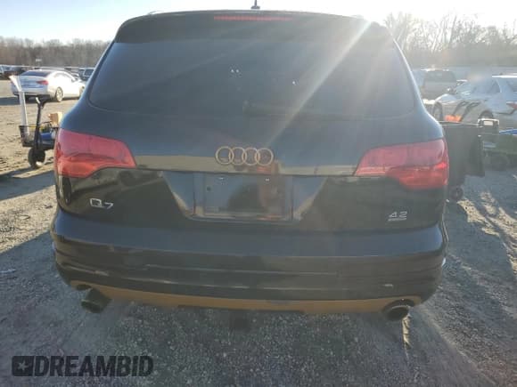 ✅ 2008 Audi Q7 Premium • VIN: WA1BV74L28D061548 • Lot: 89403945. Listed on Copart with 172,076 mi. Free auction sales archive from the USA and detailed vehicle history report at DreamBid. Image 7.