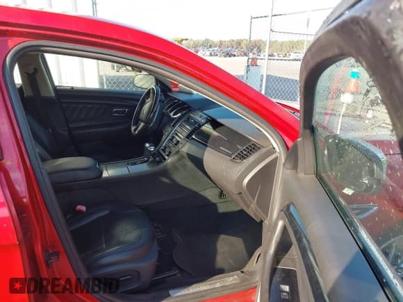 ✅ 2010 Ford Taurus Limited • VIN: 1FAHP2FWXAG164926 • Лот: 43715954. Опубликован ранее на IAAI с пробегом 235 522 миль. Бесплатный доступ к архиву аукционных продаж из США и подробный отчёт об истории автомобиля на DreamBid. Изображение 5.