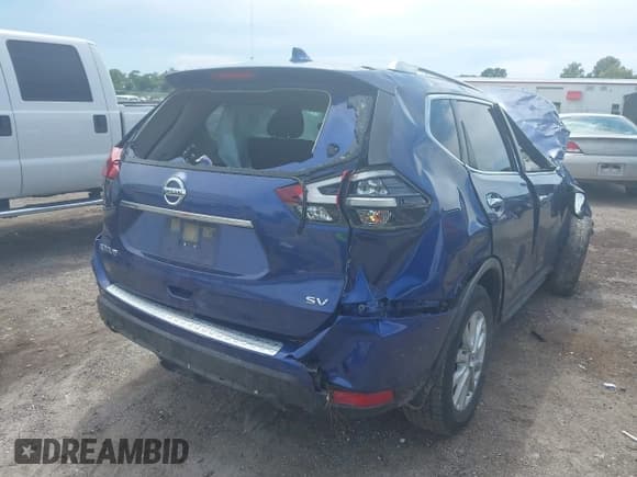 ✅ 2018 Nissan Rogue SL • VIN: JN8AT2MT8JW470730 • Lot: 43055548. Listed on IAAI with 123,149 mi. Free auction sales archive from the USA and detailed vehicle history report at DreamBid. Image 6.