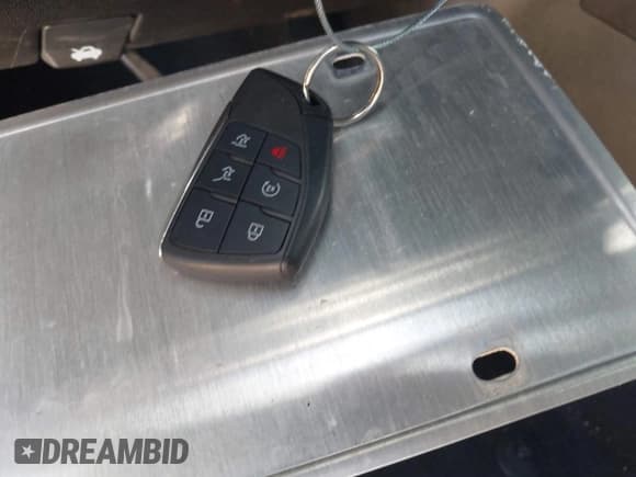 ✅ 2021 Chevrolet Suburban LT • VIN: 1GNSKCKD8MR431554 • Lot: 42774823. Wystawiony na IAAI z przebiegiem 84 653 mil. Bezpłatny archiwum sprzedaży aukcyjnych z USA i szczegółowy raport historii pojazdu na DreamBid. Zdjęcie 11.