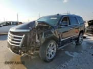 ✅ 2015 Cadillac Escalade Premium • VIN: 1GYS4NKJ7FR531596 • Lot: 81058705. Wystawiony na Copart z przebiegiem Nie podano. Bezpłatny archiwum sprzedaży aukcyjnych z USA i szczegółowy raport historii pojazdu na DreamBid. Zdjęcie 1.
