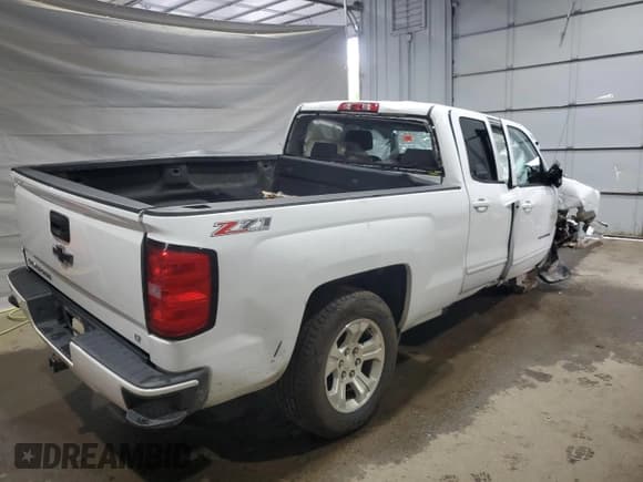 ✅ 2016 Chevrolet Silverado 1500 LT • VIN: 1GCVKREC5GZ262397 • Лот: 71025675. Опубликован ранее на Copart с пробегом Не указан. Бесплатный доступ к архиву аукционных продаж из США и подробный отчёт об истории автомобиля на DreamBid. Изображение 3.