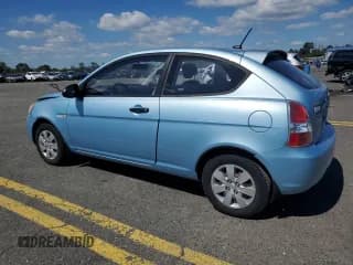 ✅ 2009 Hyundai Accent Auto GS • VIN: KMHCM36C79U134817 • Lot: 70484584. Wystawiony na Copart z przebiegiem 69 748 mil. Bezpłatny archiwum sprzedaży aukcyjnych z USA i szczegółowy raport historii pojazdu na DreamBid. Zdjęcie 2.