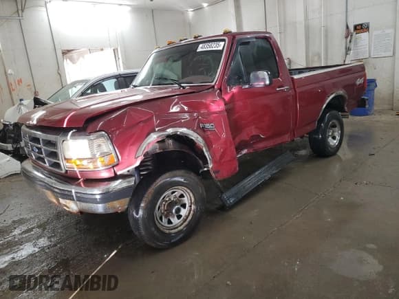 ✅ 1994 Ford F-150 • VIN: 1FTEF14N6RNB76888 • Lot: 48358235. Wystawiony na Copart z przebiegiem 274 478 mil. Bezpłatny archiwum sprzedaży aukcyjnych z USA i szczegółowy raport historii pojazdu na DreamBid. Zdjęcie 1.