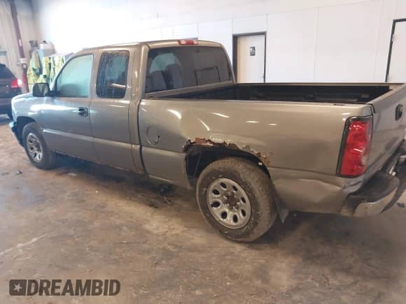 2006 Chevrolet Silverado 1500 Work Truck с VIN 1GCEC19X26Z291169, выставлен на аукционе IAAI как лот 43393208 с пробегом 198 548 миль миль и . История ставок и продаж доступна на DreamBid. Изображение 3.