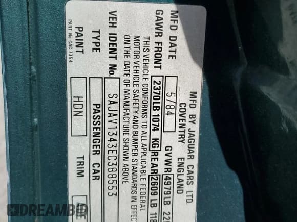 ✅ 1984 Jaguar XJ • VIN: SAJAV1343EC388553 • Lot: 55335355. Wystawiony na Copart z przebiegiem 135 476 mil. Bezpłatny archiwum sprzedaży aukcyjnych z USA i szczegółowy raport historii pojazdu na DreamBid. Zdjęcie 12.