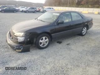 ✅ 1998 Lexus ES 300 • VIN: JT8BF28G0W5016570 • Lot: 93569755. Listed on Copart with 278,745 mi. Free auction sales archive from the USA and detailed vehicle history report at DreamBid. Image 1.