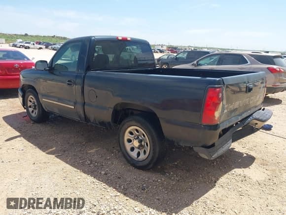 ✅ 2005 Chevrolet Silverado 1500 Work Truck • VIN: 1GCEC14X55Z109373 • Лот: 42303706. Опубликован ранее на IAAI с пробегом 242 390 миль. Бесплатный доступ к архиву аукционных продаж из США и подробный отчёт об истории автомобиля на DreamBid. Изображение 3.