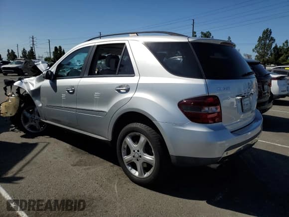 ✅ 2008 Mercedes-Benz M 350 • VIN: 4JGBB86E18A341932 • Lot: 82263185. Listed on Copart with 70,257 mi. Free auction sales archive from the USA and detailed vehicle history report at DreamBid. Image 2.