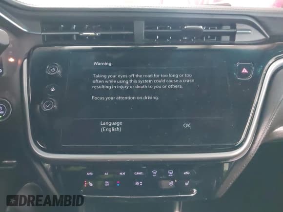 ✅ 2023 Chevrolet Bolt EV 2LT • VIN: 1G1FX6S03P4184237 • Lot: 41565141. Wystawiony na IAAI z przebiegiem 80 603 mil. Bezpłatny archiwum sprzedaży aukcyjnych z USA i szczegółowy raport historii pojazdu na DreamBid. Zdjęcie 18.