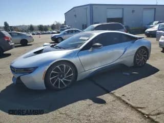 ✅ 2017 BMW i8 • VIN: WBY2Z2C37HV676698 • Lot: 46544875. Wystawiony na Copart z przebiegiem 76 543 mil. Bezpłatny archiwum sprzedaży aukcyjnych z USA i szczegółowy raport historii pojazdu na DreamBid. Zdjęcie 1.