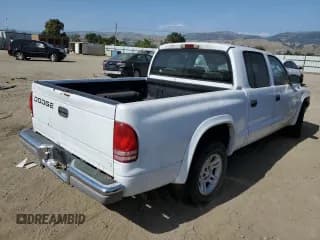 ✅ 2002 Dodge Dakota SLT • VIN: 1B7HL48N92S611184 • Lot: 55685604. Wystawiony na Copart z przebiegiem Nie podano. Bezpłatny archiwum sprzedaży aukcyjnych z USA i szczegółowy raport historii pojazdu na DreamBid. Zdjęcie 3.
