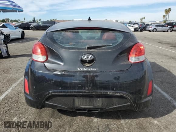✅ 2013 Hyundai Veloster w/Gray Int • VIN: KMHTC6AD7DU140534 • Lot: 78887634. Wystawiony na Copart z przebiegiem 135 168 mil. Bezpłatny archiwum sprzedaży aukcyjnych z USA i szczegółowy raport historii pojazdu na DreamBid. Zdjęcie 6.