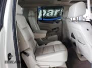 ✅ 2015 GMC Yukon XL Denali • VIN: 1GKS2JKJ2FR284089 • Лот: 86858825. Опубликован ранее на Copart с пробегом 115 776 миль. Бесплатный доступ к архиву аукционных продаж из США и подробный отчёт об истории автомобиля на DreamBid. Изображение 11.