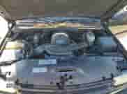 2003 Chevrolet Suburban Z71 с VIN 3GNFK16Z53G328120, выставлен на аукционе Copart как лот 75628484 с пробегом 221 108 миль миль и Списание • Salvage title. История ставок и продаж доступна на DreamBid. Изображение 12.