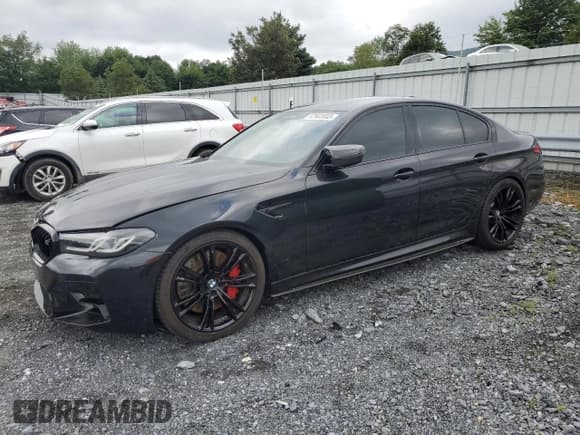 ✅ 2021 BMW M5 • VIN: WBS83CH05MCF17942 • Lot: 62903803. Wystawiony na Copart z przebiegiem 20 988 mil. Bezpłatny archiwum sprzedaży aukcyjnych z USA i szczegółowy raport historii pojazdu na DreamBid. Zdjęcie 1.
