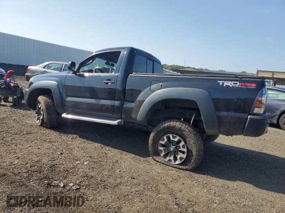 ✅ 2011 Toyota Tacoma • VIN: 5TFPX4ENXBX005075 • Lot: 66114515. Wystawiony na Copart z przebiegiem 135 482 mil. Bezpłatny archiwum sprzedaży aukcyjnych z USA i szczegółowy raport historii pojazdu na DreamBid. Zdjęcie 2.