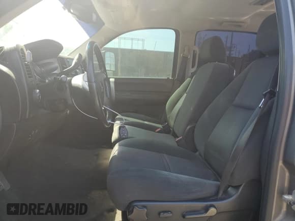 ✅ 2009 Chevrolet Silverado 2500HD LT • VIN: 1GCHK53609F158729 • Lot: 51768785. Listed on Copart with Not provided. Free auction sales archive from the USA and detailed vehicle history report at DreamBid. Image 7.