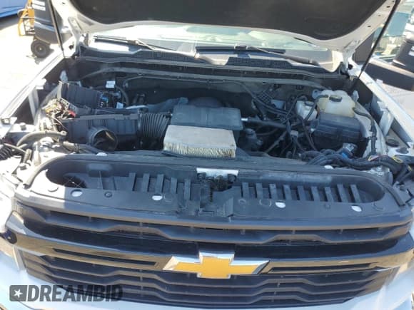 ✅ 2024 Chevrolet Silverado 2500HD Work Truck • VIN: 2GC4YLE73R1116053 • Лот: 69352555. Опубликован ранее на Copart с пробегом 57 082 миль. Бесплатный доступ к архиву аукционных продаж из США и подробный отчёт об истории автомобиля на DreamBid. Изображение 11.