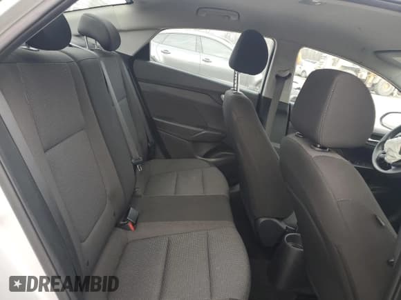 ✅ 2021 Hyundai Accent SE • VIN: 3KPC24A64ME132435 • Лот: 44160695. Опубликован ранее на Copart с пробегом 100 353 миль. Бесплатный доступ к архиву аукционных продаж из США и подробный отчёт об истории автомобиля на DreamBid. Изображение 11.