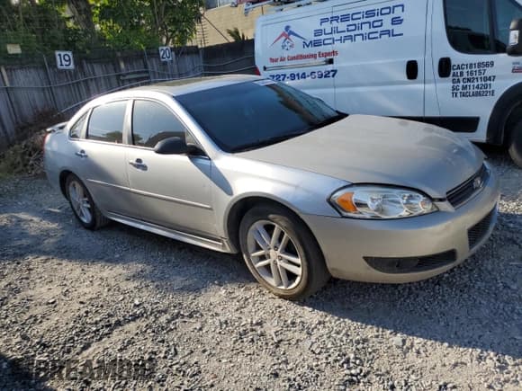 ✅ 2016 Chevrolet Impala LTZ • VIN: 2G1WC5E32G1104482 • Лот: 65205794. Опубликован ранее на Copart с пробегом 102 188 миль. Бесплатный доступ к архиву аукционных продаж из США и подробный отчёт об истории автомобиля на DreamBid. Изображение 4.