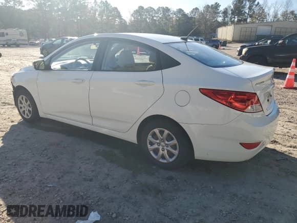 ✅ 2014 Hyundai Accent GLS • VIN: KMHCT4AE8EU701757 • Лот: 80267814. Опубликован ранее на Copart с пробегом 85 958 миль. Бесплатный доступ к архиву аукционных продаж из США и подробный отчёт об истории автомобиля на DreamBid. Изображение 2.