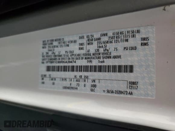 ✅ 2024 Ford Transit Cargo • VIN: 1FTBR1C88RKA39474 • Lot: 86339884. Wystawiony na Copart z przebiegiem Nie podano. Bezpłatny archiwum sprzedaży aukcyjnych z USA i szczegółowy raport historii pojazdu na DreamBid. Zdjęcie 15.