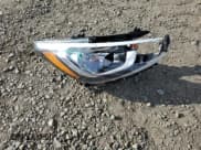 ✅ 2017 Hyundai Accent SE • VIN: KMHCT5AE4HU337850 • Lot: 71942744. Listed on Copart with 104,222 mi. Free auction sales archive from the USA and detailed vehicle history report at DreamBid. Image 12.