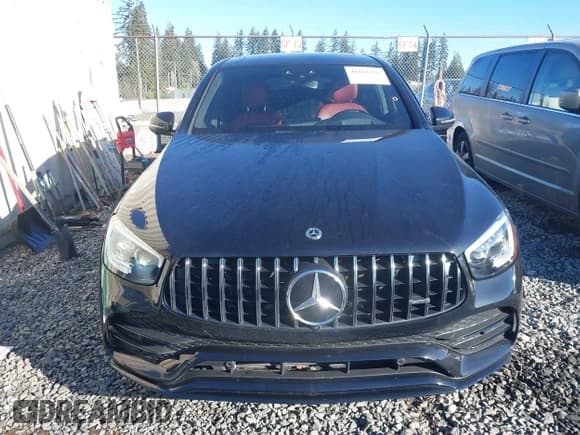 ✅ 2023 Mercedes-Benz GLC 43 AMG • VIN: W1N0J6EB7PG147467 • Lot: 41664378. Wystawiony na IAAI z przebiegiem 10 797 mil. Bezpłatny archiwum sprzedaży aukcyjnych z USA i szczegółowy raport historii pojazdu na DreamBid. Zdjęcie 12.