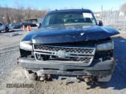 ✅ 2005 Chevrolet Silverado 2500HD LS • VIN: 1GCHK23U65F800202 • Lot: 41501212. Wystawiony na IAAI z przebiegiem 247 454 mil. Bezpłatny archiwum sprzedaży aukcyjnych z USA i szczegółowy raport historii pojazdu na DreamBid. Zdjęcie 6.