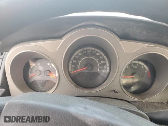 ✅ 2010 Dodge Avenger SXT • VIN: 1B3CC4FB2AN178891 • Лот: 71795094. Опубликован ранее на Copart с пробегом Не указан. Бесплатный доступ к архиву аукционных продаж из США и подробный отчёт об истории автомобиля на DreamBid. Изображение 9.