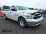 2016 Ram 1500 Tradesman z VIN 3C6JR6DT7GG285374, wystawiony jako IAAI lot #42600320 z przebiegiem 112 185 mil mil oraz . Historia ofert i sprzedaży dostępna na DreamBid. Obrazek 1.