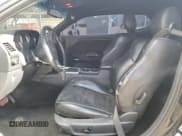 ✅ 2009 Dodge Challenger SRT-8 • VIN: 2B3LJ74W39H606436 • Lot: 87747895. Wystawiony na Copart z przebiegiem 169 605 mil. Bezpłatny archiwum sprzedaży aukcyjnych z USA i szczegółowy raport historii pojazdu na DreamBid. Zdjęcie 7.