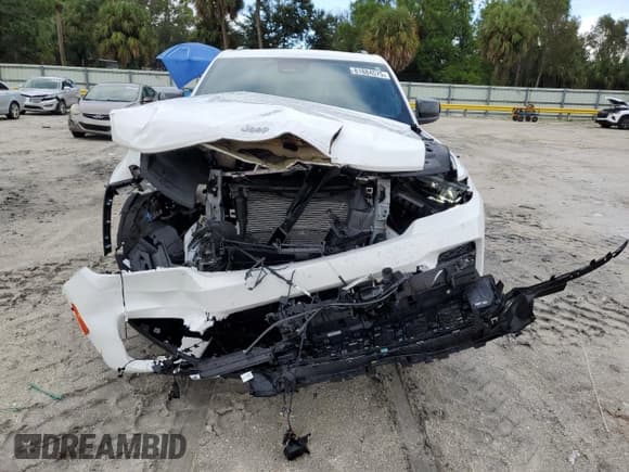 ✅ 2024 Jeep Grand Cherokee Laredo X • VIN: 1C4RJGAG0RC253257 • Lot: 81884575. Listed on Copart with 13,274 mi. Free auction sales archive from the USA and detailed vehicle history report at DreamBid. Image 5.