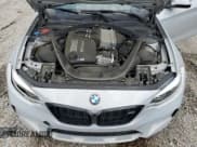 ✅ 2020 BMW M2 Competition • VIN: WBS2U7C03L7F89229 • Lot: 56674515. Wystawiony na Copart z przebiegiem 50 206 mil. Bezpłatny archiwum sprzedaży aukcyjnych z USA i szczegółowy raport historii pojazdu na DreamBid. Zdjęcie 11.