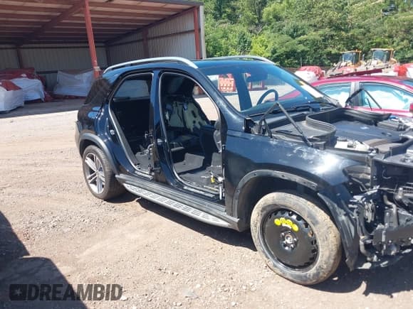 ✅ 2020 Mercedes-Benz GLE 450 • VIN: 4JGFB5KB8LA022919 • Lot: 42516473. Listed on IAAI with 66,800 mi. Free auction sales archive from the USA and detailed vehicle history report at DreamBid. Image 12.