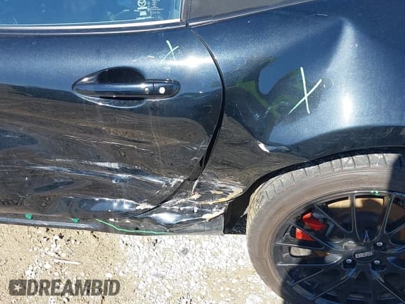 ✅ 2023 Mazda MX-5 Miata Club • VIN: JM1NDAC79P0554429 • Lot: 41815978. Listed on IAAI with 17,517 mi. Free auction sales archive from the USA and detailed vehicle history report at DreamBid. Image 6.