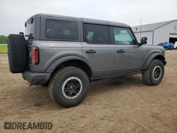 ✅ 2023 Ford Bronco • VIN: 1FMEE5DP8PLB53323 • Lot: 60020625. Listed on Copart with 23,987 mi. Free auction sales archive from the USA and detailed vehicle history report at DreamBid. Image 3.