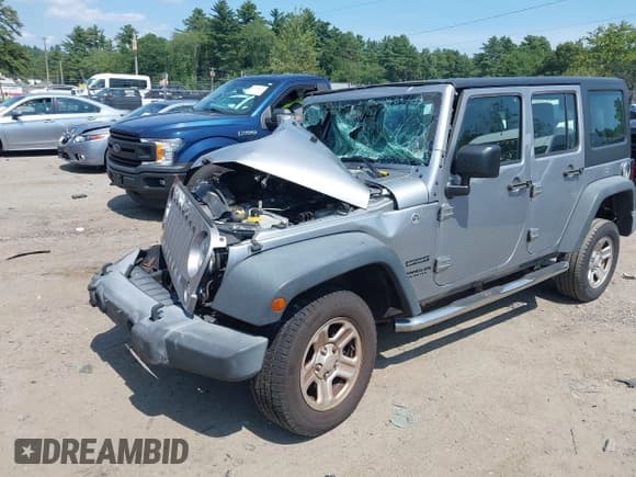 ✅ 2016 Jeep Wrangler Unlimited Freedom • VIN: 1C4BJWDG7GL226173 • Lot: 42806620. Wystawiony na IAAI z przebiegiem Nie podano. Bezpłatny archiwum sprzedaży aukcyjnych z USA i szczegółowy raport historii pojazdu na DreamBid. Zdjęcie 2.