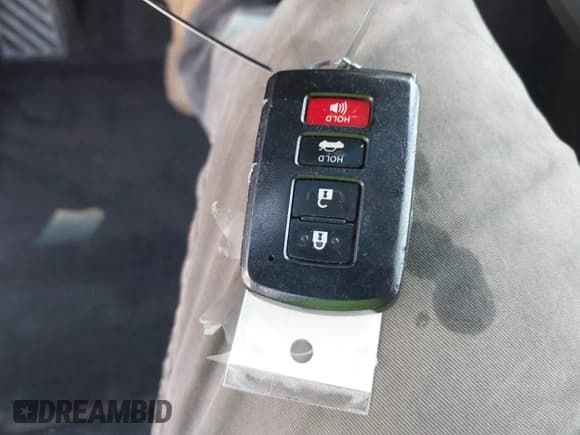 ✅ 2016 Toyota Avalon Limited • VIN: 4T1BK1EB7GU206739 • Lot: 42267483. Listed on IAAI with 131,930 mi. Free auction sales archive from the USA and detailed vehicle history report at DreamBid. Image 11.