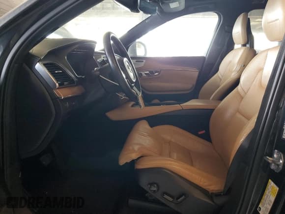 ✅ 2017 Volvo XC90 Inscription • VIN: YV4A22PL8H1135790 • Lot: 70776115. Listed on Copart with 194,230 mi. Free auction sales archive from the USA and detailed vehicle history report at DreamBid. Image 7.