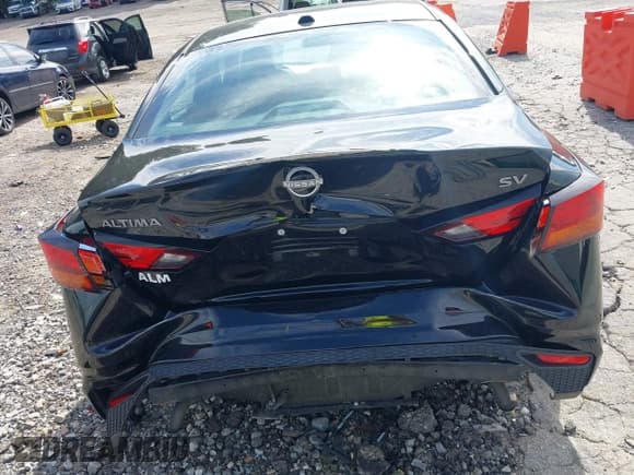 ✅ 2023 Nissan Altima SV • VIN: 1N4BL4DV2PN359785 • Lot: 43072326. Wystawiony na IAAI z przebiegiem 59 811 mil. Bezpłatny archiwum sprzedaży aukcyjnych z USA i szczegółowy raport historii pojazdu na DreamBid. Zdjęcie 16.